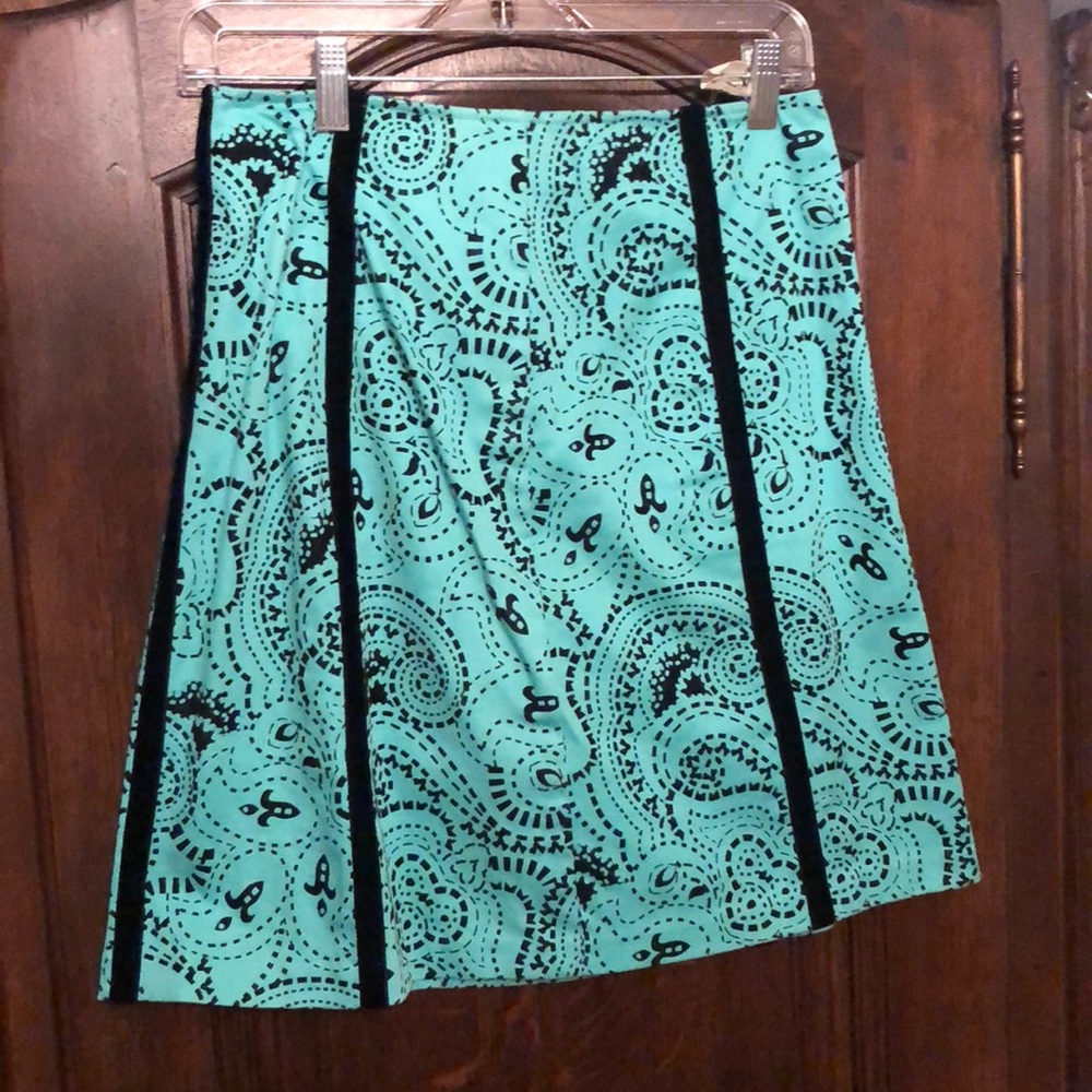 Notice A line skirt